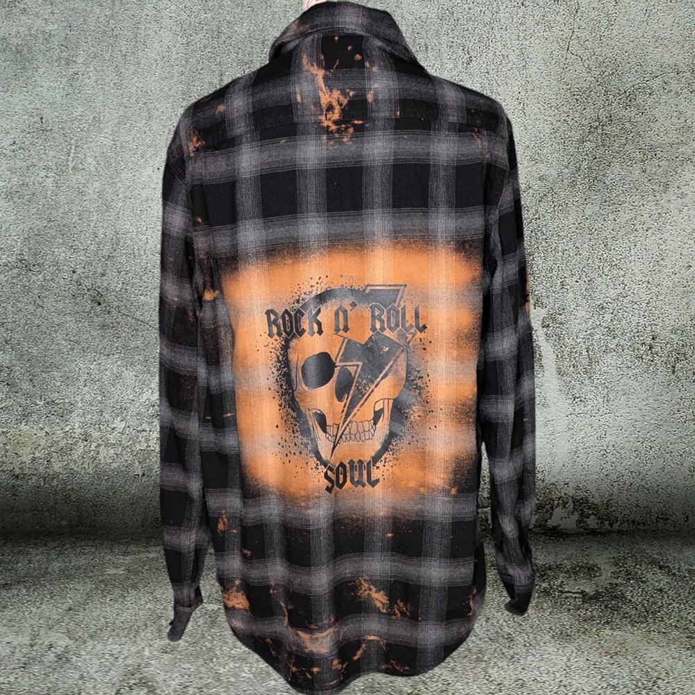 Skull Flannel Shirt - Gothic Gift Black Grunge Rock N Roll Soul Size Medium